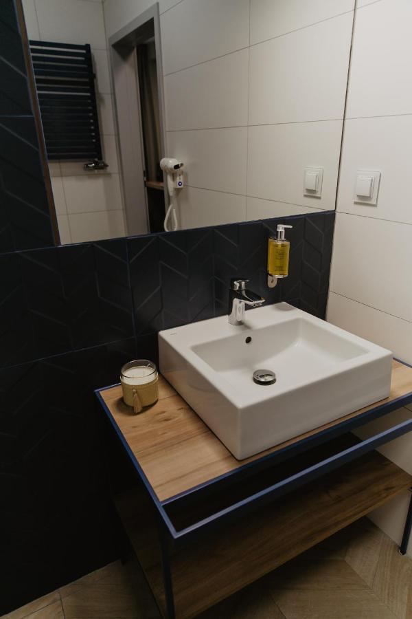 Molto Bene Hotel & Restaurant Skorcz Eksteriør billede