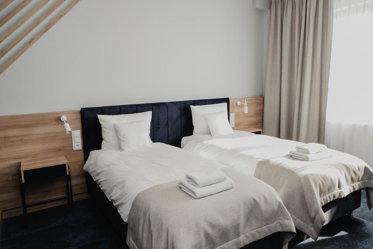 Molto Bene Hotel & Restaurant Skorcz Eksteriør billede