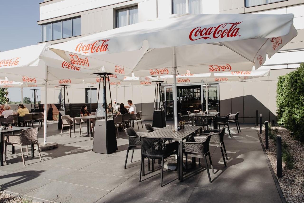 Molto Bene Hotel & Restaurant Skorcz Eksteriør billede