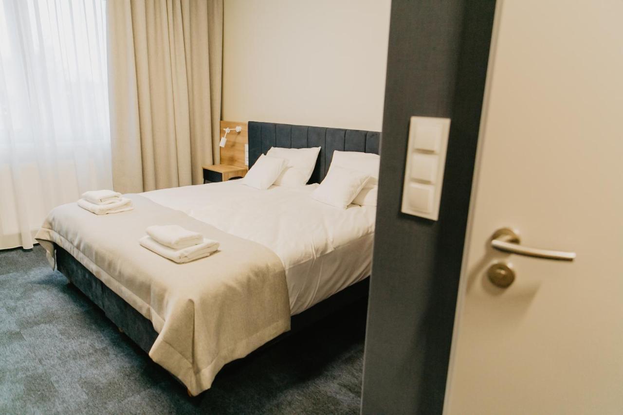 Molto Bene Hotel & Restaurant Skorcz Eksteriør billede